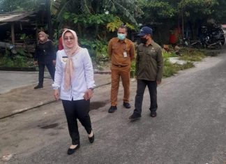 Pjs Bupati Natuna Tinjau TPS di Pasar Ranai