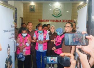 Kejati Tahan Tiga Tersangka Kasus Tipikor Pembangunan Studio LPP TVRI Kepulauan Riau