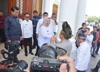 Bupati Kasmarni Sambut Kedatangan Kapolda Riau di Bengkalis