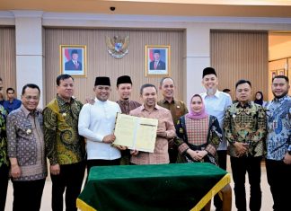 Bupati Bengkalis Rakor Bersama Gubernur Riau
