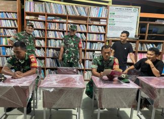 Peduli Yayasan Desa Tiangau, Kasad Maruli Simanjuntak Salurkan Bantuan Meja dan Kursi