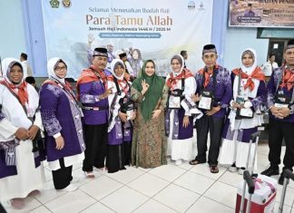 Calon Haji Asal Bengkalis Kloter 13 Resmi Diberangkatkan ke Tanah Suci