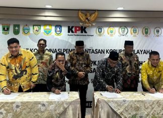 Bupati Roby Hadiri Rakor Penguatan Sinergi Antikorupsi Bersama KPK RI