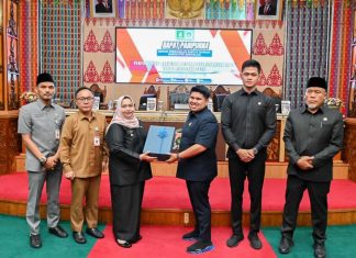 Bupati Bengkalis Sampaikan Ranperda Pertanggungjawaban Pelaksanaan APBD 2024