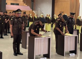 Serah Terima Jabatan di Kejaksaan Negeri Batam, Pejabat Baru Siap Bertugas