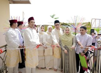 Bathin Solapan Miliki Masjid Baru, Diresmikan Ustadz Abdul Somad dan Bupati Bengkalis