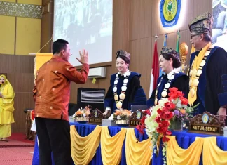 UNIBA Gelar Wisuda XXII, Gubernur Ansar Beri Motivasi untuk Para Lulusan