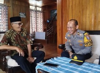 IPTU Sutomo Temui Tokoh Adat Jemaja di Anambas, Perkuat Kamtibmas Berbasis Kearifan Lokal