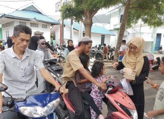 Peduli Sesama di Bulan Ramadan, IKIAD Anambas Bagikan 1.000 Paket Takjil