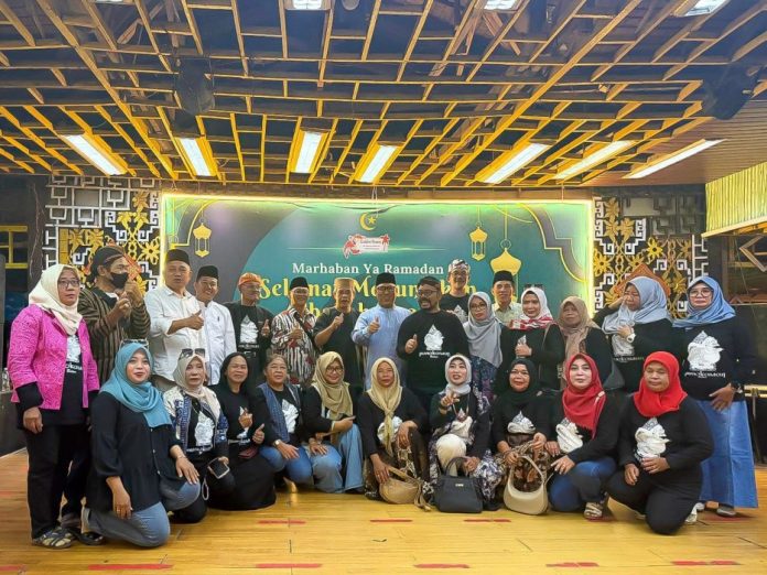 de7a68657f5e6e63bef583cfc3d17b54 (1)