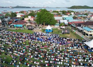 Pesan Gubernur Ansar di Idulfitri: Insan Muttaqin Harus Peduli Sesama, Terutama Orang Tua
