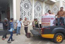 Aksi Nyata Polsek Siantan, Antar Air Bersih ke Wilayah Terdampak Kemarau