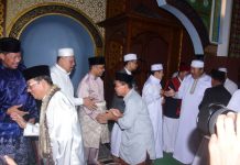Bersama Ribuan Jamaah, Wabup Bagus Santoso Pimpin Syiar Idul Adha di Bengkalis