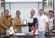 Raja Ariza Sambut Hangat Kedatangan Pesilat Persatuan Seni Silat Pesaka Terengganu