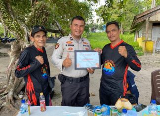 Peduli Kebersihan Pantai, Bang Jack Dapat Penghargaan dari KOMBE-PANTAS