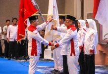 Wagub Nyanyang Haris Pratamura & Dwiana Nenny Pratamura Dikukuhkan Pimpin ABPEDNAS–Srikandi Jaga Desa Kepri