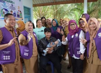 Layanan Posyandu Dipantau, Kasmarni: Cegah Stunting Sejak Dini