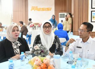 Sekdaprov Misni Saksikan Penyerahan Pataka Polda Kepri