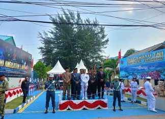 Bupati Aneng Hadiri HUT ke-81 TNI di Lanal Tarempa, Tekankan Penguatan Sinergi