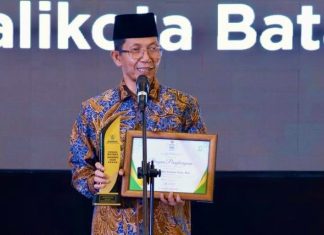 Wali Kota Batam Raih Penghargaan Pendukung Zakat